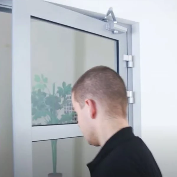 מחזיר דלת הידראולי ASSA ABLOY DC110